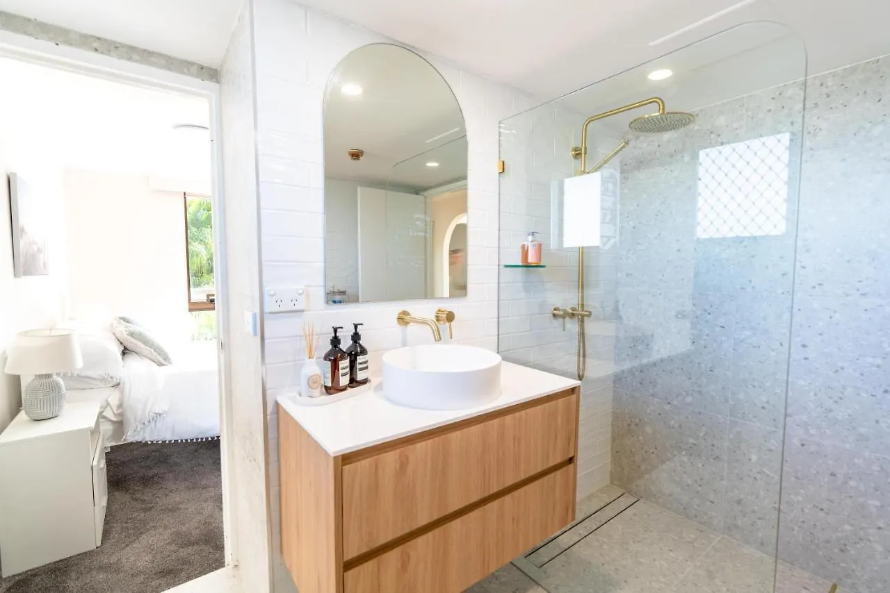 Beach Palms Holiday Apartments Gold Coast Aparthotel